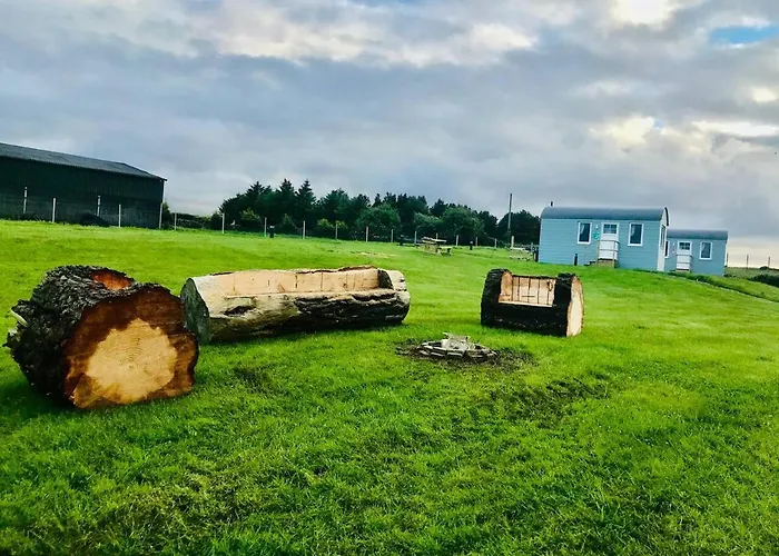 아파트 The Lazy Llama Farm Shepherd Hut